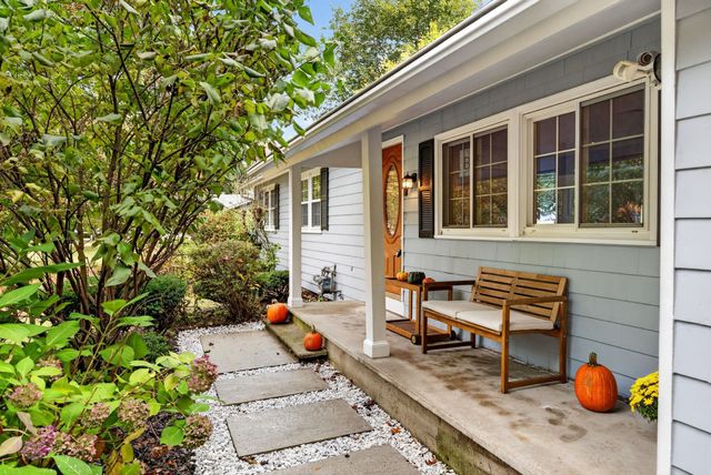 316 Old Westford Rd, Chelmsford, MA 01824