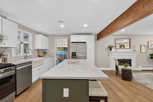 316 Old Westford Rd, Chelmsford, MA 01824
