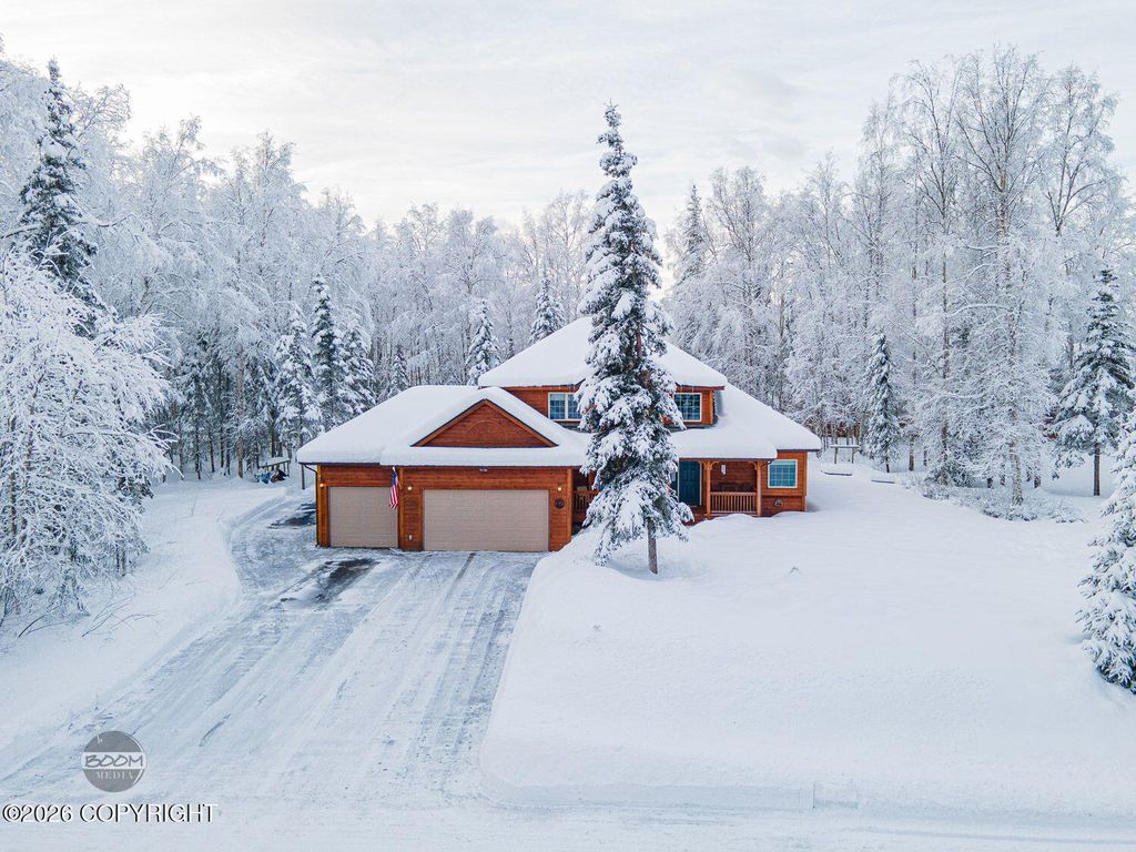 22508 Knik Vista Street, Chugiak, AK 99567