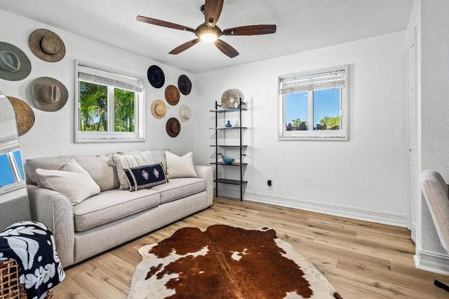 150 Periwinkle Drive, Hypoluxo, FL 33462