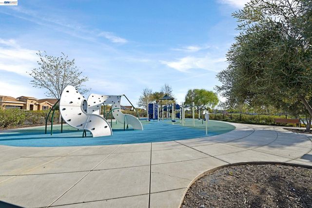8219 Brookhaven Cir, Discovery Bay, CA 94505