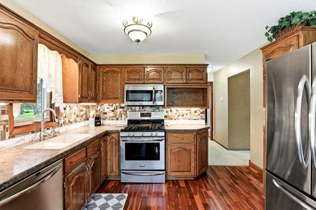 22365 Circle Lane, Rogers, MN 55374