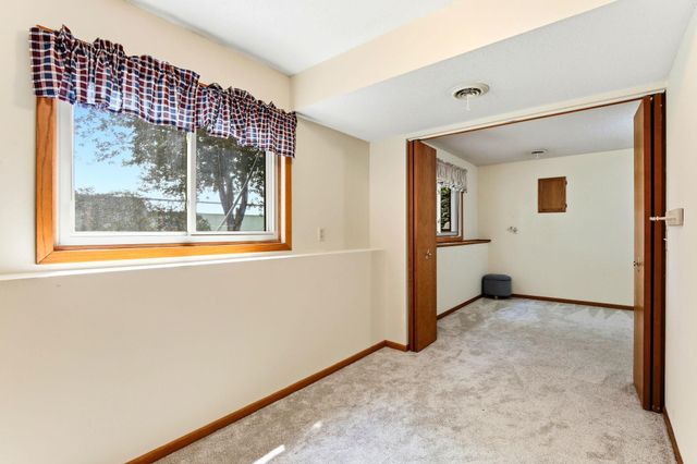 22365 Circle Lane, Rogers, MN 55374