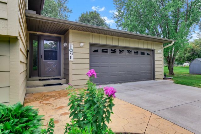 22365 Circle Lane, Rogers, MN 55374