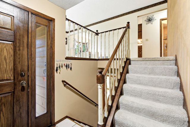 22365 Circle Lane, Rogers, MN 55374
