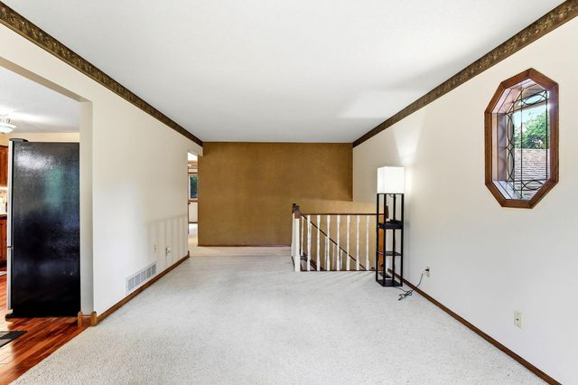 22365 Circle Lane, Rogers, MN 55374
