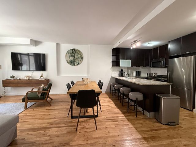 502 9th Ave Apt 2B, New York City, NY 10018