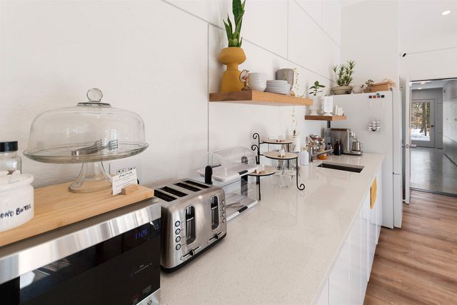 7103 Lake View Ridge, Lake Ann, MI 49650