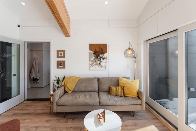 7103 Lake View Ridge, Lake Ann, MI 49650