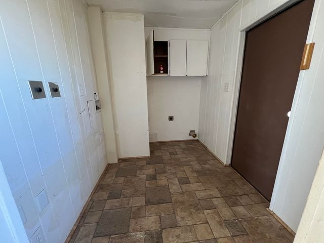 28 Duncan Road, Moriarty, NM 87035