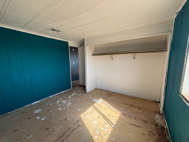 28 Duncan Road, Moriarty, NM 87035