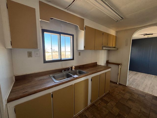 28 Duncan Road, Moriarty, NM 87035