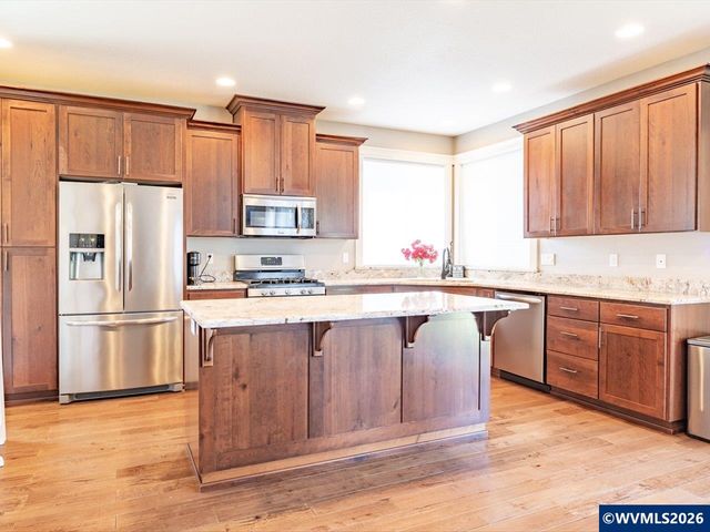 3111 Bartley Pl SE, Albany, OR 97322