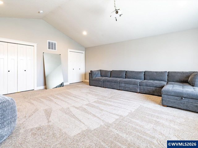 3111 Bartley Pl SE, Albany, OR 97322