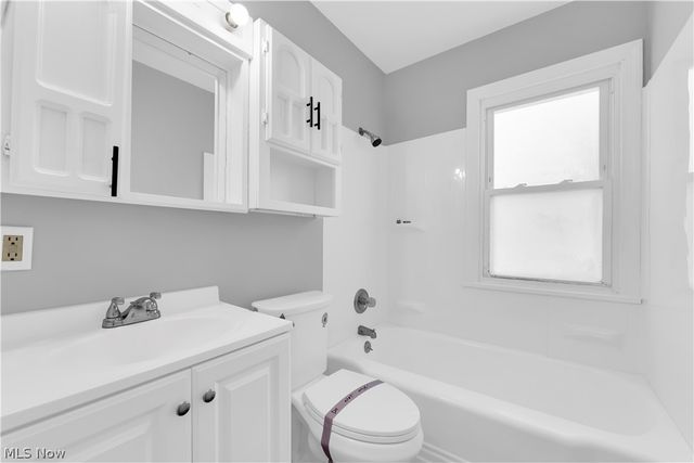 22501 Arms Avenue, Euclid, OH 44123