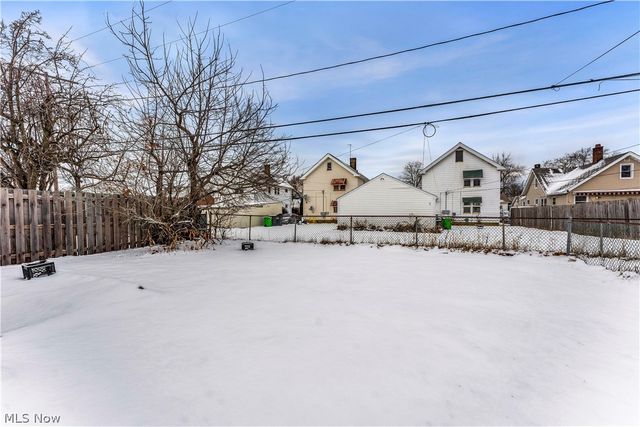 22501 Arms Avenue, Euclid, OH 44123