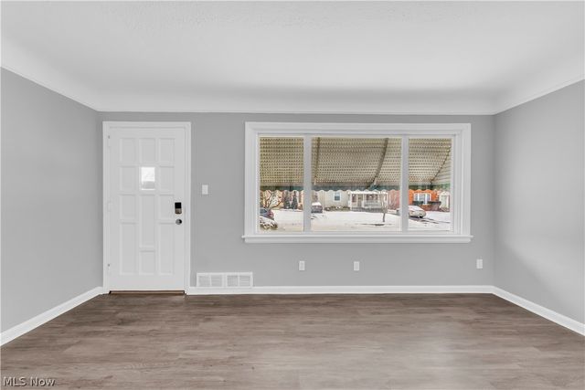 22501 Arms Avenue, Euclid, OH 44123