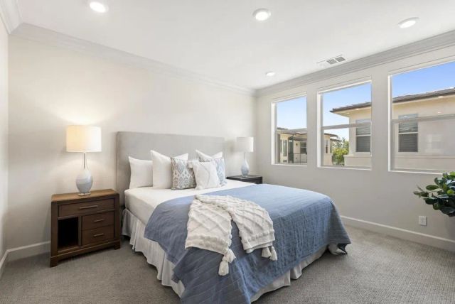 16750 Coyote Bush Drive 50, San Diego, CA 92127