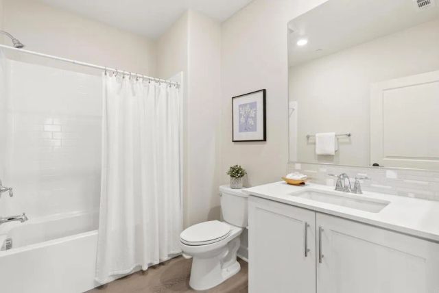 16750 Coyote Bush Drive 50, San Diego, CA 92127