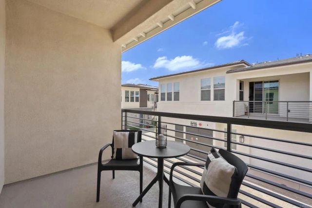 16750 Coyote Bush Drive 50, San Diego, CA 92127