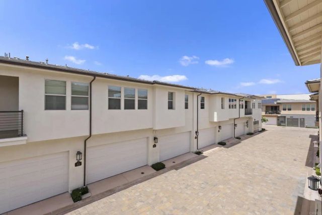 16750 Coyote Bush Drive 50, San Diego, CA 92127