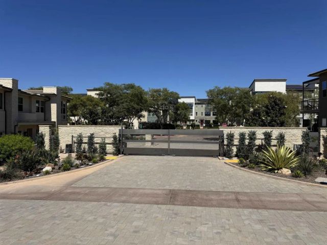 16750 Coyote Bush Drive 50, San Diego, CA 92127
