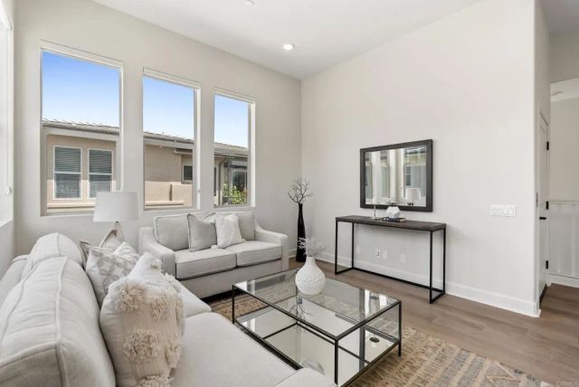 16750 Coyote Bush Drive 50, San Diego, CA 92127