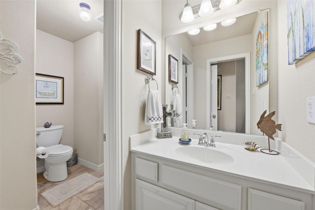 1133 Burnett Drive, Lantana, TX 76226