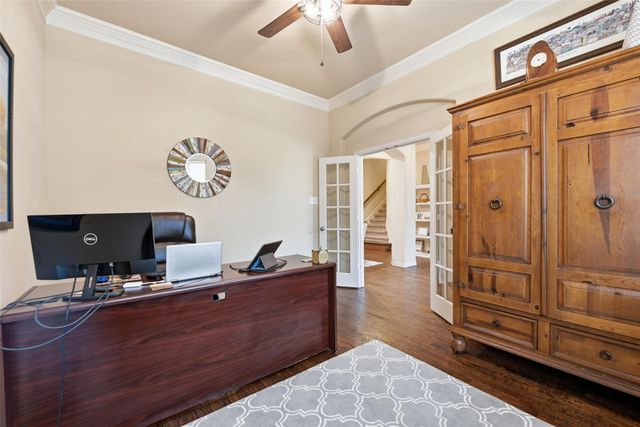 1133 Burnett Drive, Lantana, TX 76226