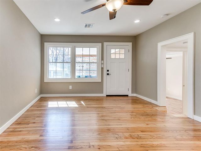 1021 W Apache Street, Norman, OK 73069