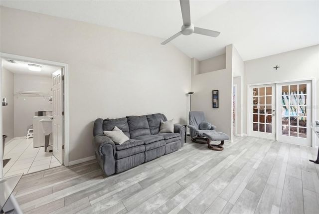 1500 HEIRLOOM DRIVE, Orlando, FL 32818