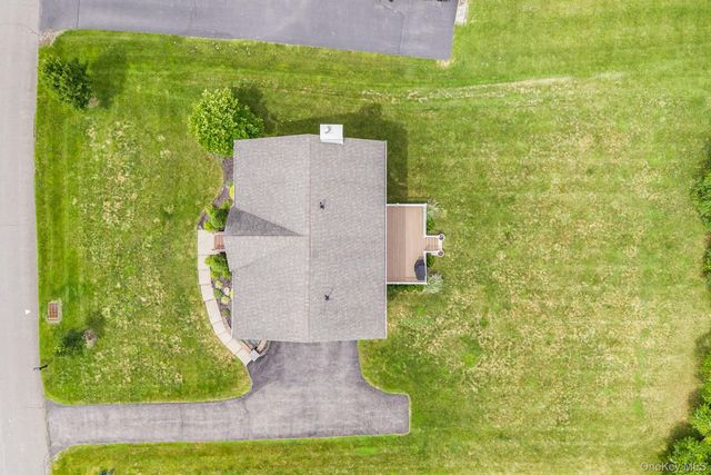 6 Apple Lane, Highland, NY 12528
