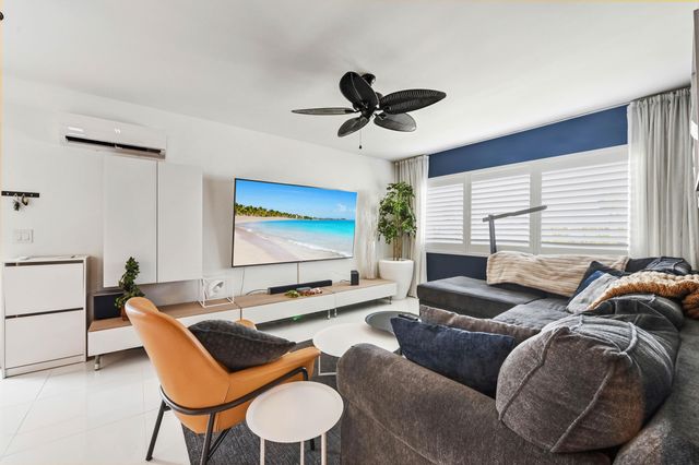 900 Atlantic Shores Boulevard 202, Hallandale Beach, FL 33009