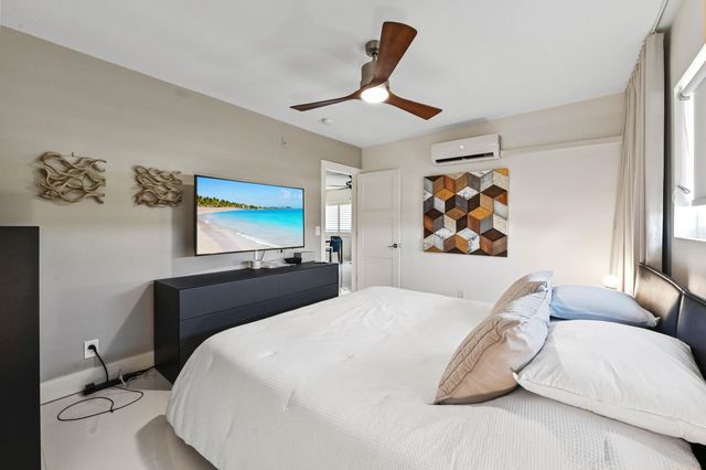 900 Atlantic Shores Boulevard 202, Hallandale Beach, FL 33009