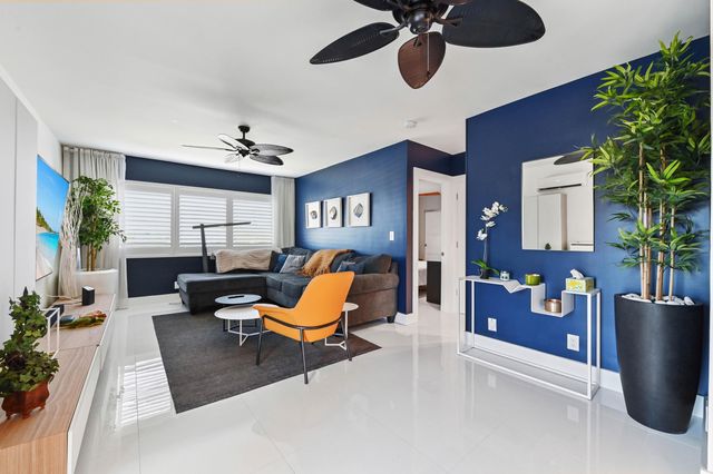 900 Atlantic Shores Boulevard 202, Hallandale Beach, FL 33009
