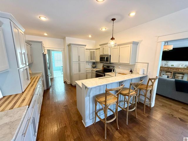 2250 Hal Drive, Murray, KY 42071