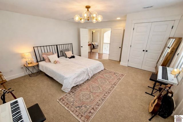 2250 Hal Drive, Murray, KY 42071