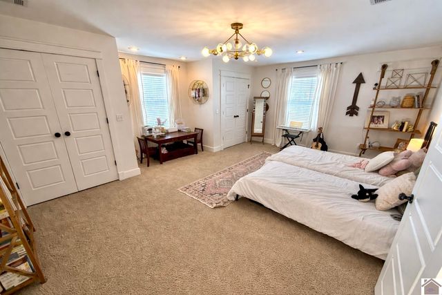 2250 Hal Drive, Murray, KY 42071