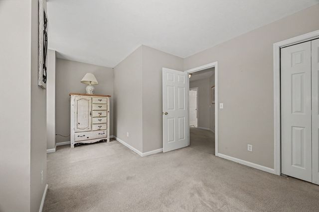 78 Hammersmith Dr, Saugus, MA 01906