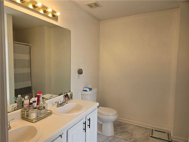 6646 Creek Turn Drive, Rex, GA 30273