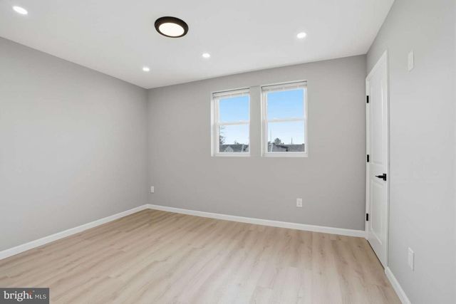 8653 RUGBY ST, Philadelphia, PA 19150