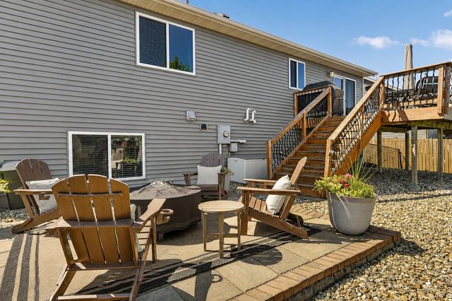 2101 Starburst Drive SW, Rochester, MN 55902