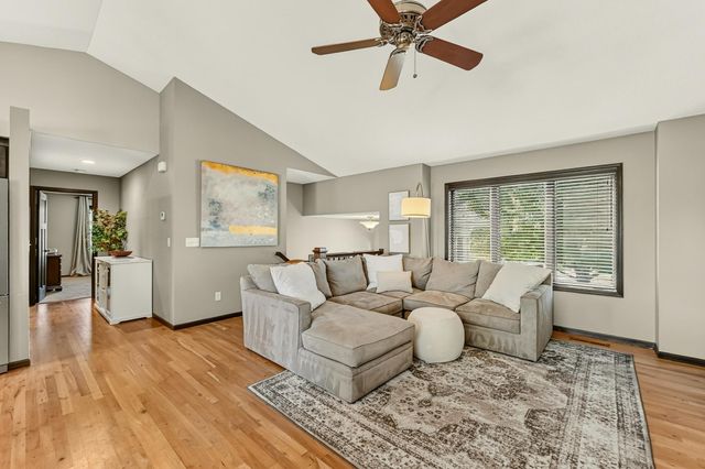 2101 Starburst Drive SW, Rochester, MN 55902