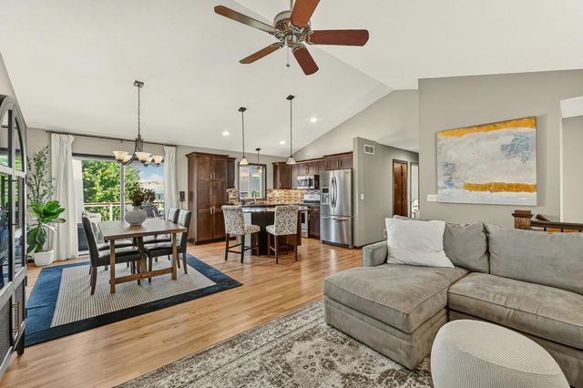 2101 Starburst Drive SW, Rochester, MN 55902
