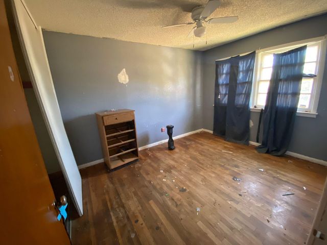 527 51st Street, Lubbock, TX 79404