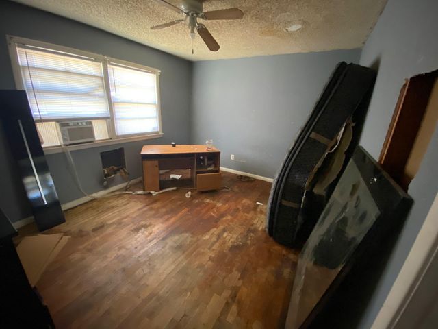 527 51st Street, Lubbock, TX 79404