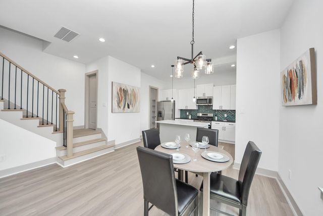 5302 Kindred Garden Lane B, Houston, TX 77091