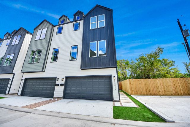 5302 Kindred Garden Lane B, Houston, TX 77091