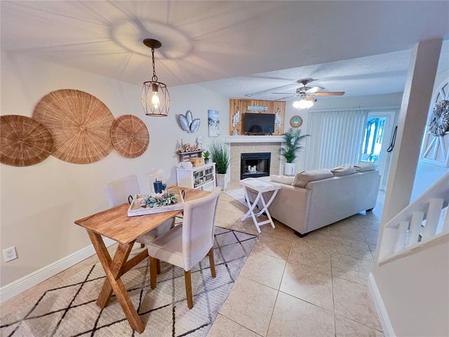 6721 121ST AVENUE E, Largo, FL 33773