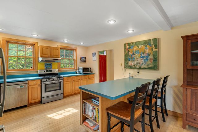 614 Wortheim Road, Richmond, VT 05477